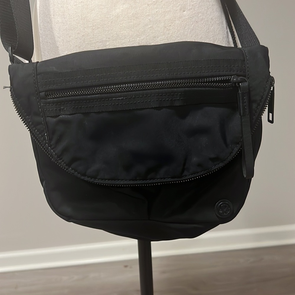 Lululemon Festival Bag
